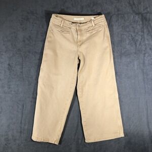 Women's Levi Classic Wide Leg Crop Khaki Colored Pants Size 4 Preowned